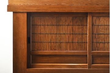 新品　未使用　在庫品　民芸家具　特大サイズ!　ニレ無垢材　和の空間作りに活躍する9尺水屋箪笥・下(九尺水屋、サイドボード、和箪笥、収納棚)(R-050780)