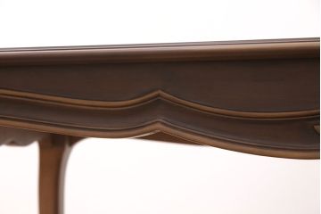 中古　美品　カリモク　domani(ドマーニ)　Louis(ルイ)XVシリーズ　優雅な佇まいが魅力的なダイニングテーブル(食卓)(定価約55万円)(R-050785)