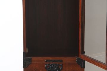中古　岩谷堂箪笥　菊幸　お部屋に取り入れやすいスリムな縦型箪笥(収納棚、キャビネット、引き出し)(R-050787)