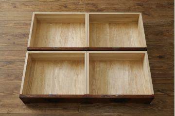 中古　岩谷堂箪笥　菊幸　お部屋に取り入れやすいスリムな縦型箪笥(収納棚、キャビネット、引き出し)(R-050787)