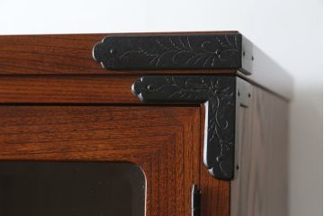 中古　岩谷堂箪笥　菊幸　お部屋に取り入れやすいスリムな縦型箪笥(収納棚、キャビネット、引き出し)(R-050787)