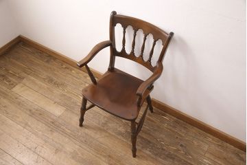 中古　松本民芸家具　背もたれのお洒落なデザインが目を惹くA型ワイコムアームチェア(椅子、ダイニングチェア)(R-050790)