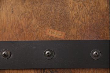 中古　北海道民芸家具　シンプルなデザインが取り入れやすいダイニングチェア(ウィンザーチェア、板座チェア、椅子、ウインザーチェア)(R-050791)