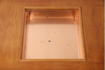 中古　極美品　伝統木芸士・石橋武士作　ケヤキ材　収納付き!分厚い天板が高級感を醸し出す囲炉裏ダイニング(テーブル、机)(定価約52万円)(R-050792)