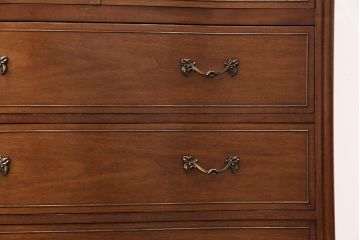 中古　DREXEL HERITAGE(ドレクセルヘリテイジ)　Touraine(ツーレイン)　マホガニー材　気品ある佇まいが魅力的なチェスト(引き出し)(R-050803)