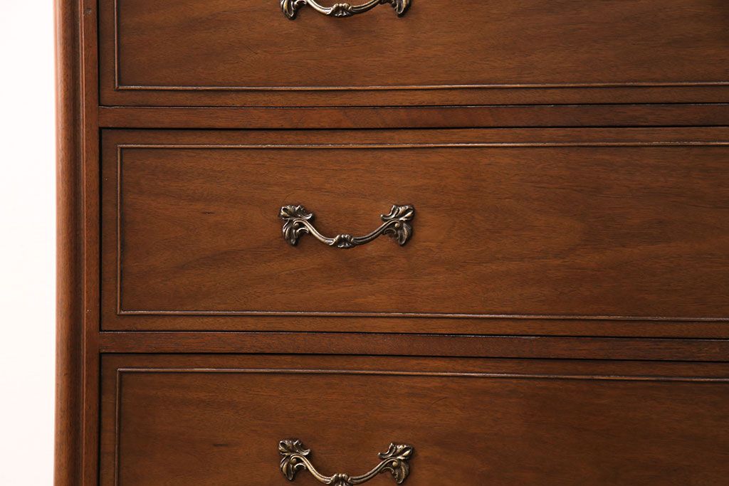 中古　DREXEL HERITAGE(ドレクセルヘリテイジ)　Touraine(ツーレイン)　マホガニー材　気品ある佇まいが魅力的なチェスト(引き出し)(R-050803)