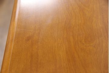 中古　極美品　横浜クラシック家具　ダニエル(Daniel)　温かみのある色合いと品のある佇まいが魅力のチェスト(サイドボード、引き出し)(定価約70万円)(R-050812)
