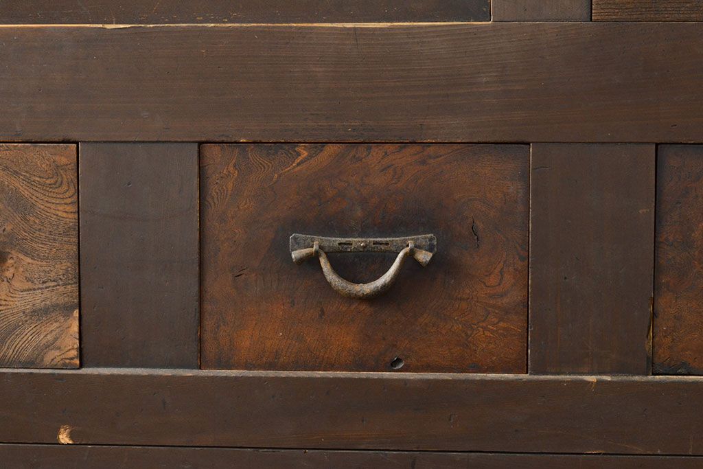 和製アンティーク　風情ある和のダイニングづくりにおすすめの四尺水屋箪笥(食器棚、収納棚、キャビネット)(R-050814)