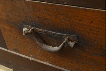 和製アンティーク　風情ある和のダイニングづくりにおすすめの四尺水屋箪笥(食器棚、収納棚、キャビネット)(R-050814)