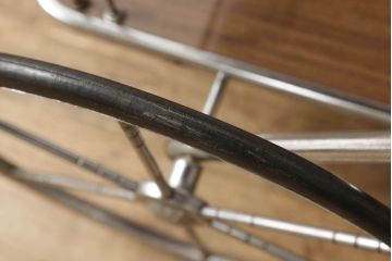 ビンテージ家具　レトロ家具　レア!大きな車輪が印象的な折り畳みのできるキャスターワゴン(トロリー、キッチンワゴン、ヴィンテージ)(R-050823)