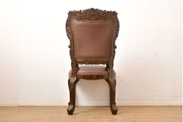 中古　極美品　タガヤサン　三越百貨店取扱い　細かな彫刻が見事な存在感のある本革チェア(ダイニングチェア、椅子)(R-050827)