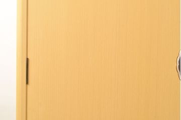 中古　美品　上品な意匠の金具が気品を漂わせる春日部総桐箪笥(胴丸、ワードローブ、洋服タンス、桐たんす)(定価約120万円)(R-050832)