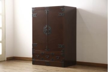 中古　美品　国産民芸家具　和箪笥のような家具調デザインが嬉しい仏壇(仏壇入れ、キャビネット、収納棚)(R-050835)