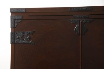 中古　美品　国産民芸家具　和箪笥のような家具調デザインが嬉しい仏壇(仏壇入れ、キャビネット、収納棚)(R-050835)