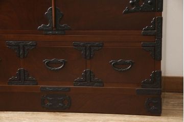 中古　美品　国産民芸家具　和箪笥のような家具調デザインが嬉しい仏壇(仏壇入れ、キャビネット、収納棚)(R-050835)