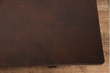 中古　北海道民芸家具　シックなデザインで落ち着きのある空間を演出する座卓(折りたたみ、ローテーブル)(定価約13万円)(R-050840)