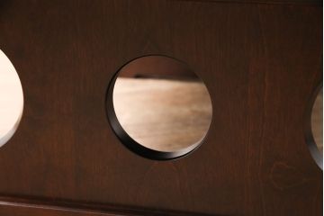 中古　北海道民芸家具　シックなデザインで落ち着きのある空間を演出する座卓(折りたたみ、ローテーブル)(定価約13万円)(R-050840)