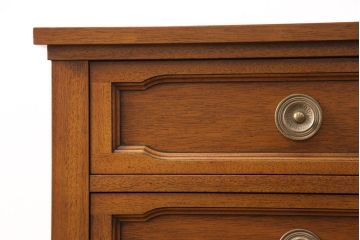 中古　DREXEL HERITAGE(ドレクセルヘリテイジ)　Triune(トライユン)　クラシカルな佇まいが魅力のランジェリーチェスト(定価約43万円)(R-050843)