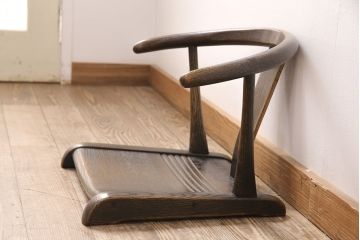 中古　飛騨産業　キツツキ　ナラ材　JAPAN PROVINCIAL(ジャパンプロヴィンシャル・プロビンシャル)シリーズ　温もり溢れる木の風合いが味わい深い座椅子(プロビンシャル、座イス)(R-050847)