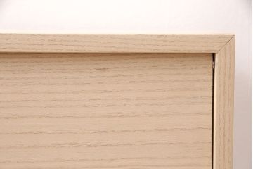 【オーダー注文・受注生産商品】桐箪笥のデザインを最大限に!素朴な雰囲気と木の温かみを感じる置型仏壇です。スペースを有効活用して扉を須弥壇に。お客様のご希望に合わせたオーダーも可能。大切な家族のために次世代につなぐ、ラフジュ工房オリジナルのお仏壇(小型仏壇、手作り仏壇)(R-050851)