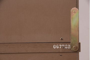 中古　美品　DREXEL HERITAGE(ドレクセルヘリテイジ)　Triune(トライユン)　上品な佇まいのブックケース(シェルフ、本棚、飾り棚、キャビネット)(R-050853)