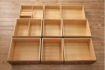 中古　美品　DREXEL HERITAGE(ドレクセルヘリテイジ)　Triune(トライユン)　気品あふれる佇まいが魅力のマホガニー材製サイドボード(チェスト、引き出し)(定価約70万円)(R-050854)