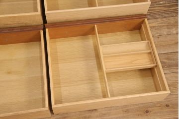 中古　美品　DREXEL HERITAGE(ドレクセルヘリテイジ)　Triune(トライユン)　気品あふれる佇まいが魅力のマホガニー材製サイドボード(チェスト、引き出し)(定価約70万円)(R-050854)