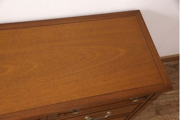 中古　美品　DREXEL HERITAGE(ドレクセルヘリテイジ)　Triune(トライユン)　気品あふれる佇まいが魅力のマホガニー材製サイドボード(チェスト、引き出し)(定価約70万円)(R-050854)