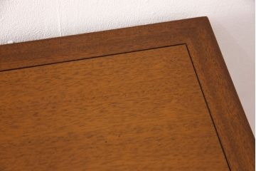 中古　美品　DREXEL HERITAGE(ドレクセルヘリテイジ)　Triune(トライユン)　気品あふれる佇まいが魅力のマホガニー材製サイドボード(チェスト、引き出し)(定価約70万円)(R-050854)