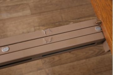 中古　美品　DREXEL HERITAGE(ドレクセルヘリテイジ)　Triune(トライユン)　品のある佇まいがすてきなダイニングテーブル(エクステンションテーブル、4人掛け、6人掛け)(R-050857)