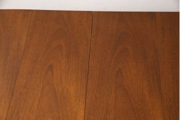 中古　美品　DREXEL HERITAGE(ドレクセルヘリテイジ)　Triune(トライユン)　品のある佇まいがすてきなダイニングテーブル(エクステンションテーブル、4人掛け、6人掛け)(R-050857)
