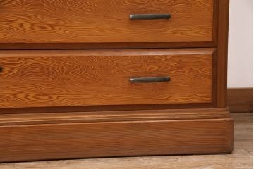 中古　美品　屋久杉　密に詰まった杢目が美しいワードローブ(洋服タンス)(定価約70万円)(R-050858)
