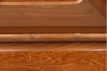 中古　美品　屋久杉　密に詰まった杢目が美しいワードローブ(洋服タンス)(定価約70万円)(R-050858)