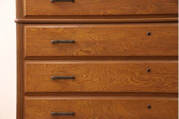 中古　美品　民芸家具　屋久杉を贅沢に使用した木の温もりあふれる重ね箪笥(衣装箪笥、引き出し、チェスト)(R-050859)