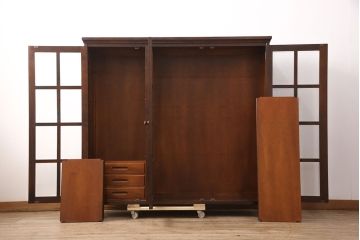 中古　北海道民芸家具　脚または台輪を付けてリメイク!様々な使い方ができるサイドボード(キャビネット、ブックケース、本箱、収納棚、食器棚)(R-050863)