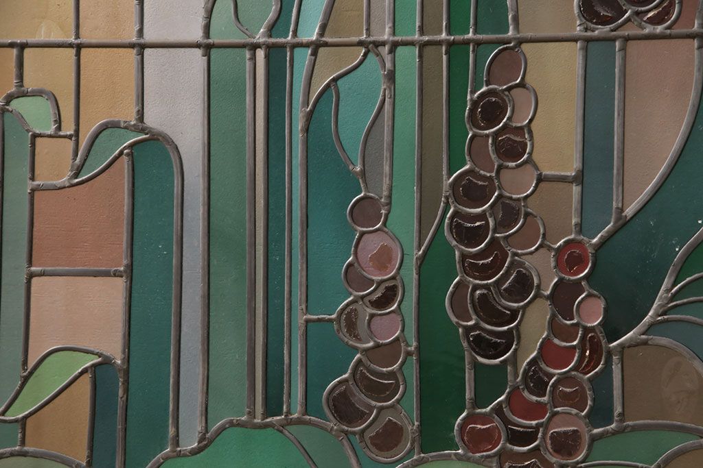 ヨーロッパヴィンテージ　イタリア製　G.POLLONI作　壁掛け式で絵画のように!空間を彩るステンドグラス　(R-050865)