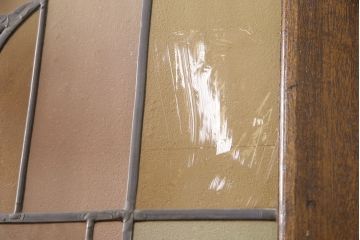 ヨーロッパヴィンテージ　イタリア製　G.POLLONI作　壁掛け式で絵画のように!空間を彩るステンドグラス　(R-050865)