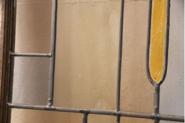 ヨーロッパヴィンテージ　イタリア製　G.POLLONI作　壁掛け式で絵画のように!空間を彩るステンドグラス　(R-050865)