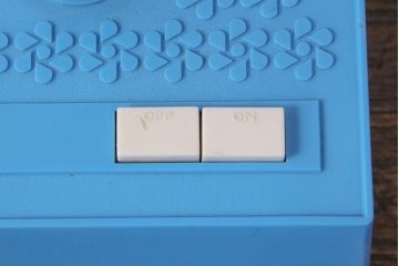 レトロ照明　TOSHIBA(東芝)　昭和レトロな佇まいが魅力のスタンドライト(デスクスタンド、卓上照明)(R-050875)