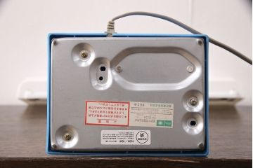 レトロ照明　TOSHIBA(東芝)　昭和レトロな佇まいが魅力のスタンドライト(デスクスタンド、卓上照明)(R-050875)