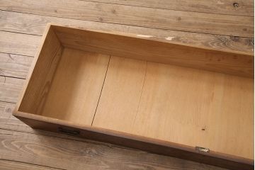 和製アンティーク　前面ケヤキ材　脚または台輪を付けてリメイク!丸窓付きの時代箪笥サイドボード(テレビ台、和タンス、チェスト、引き出し)(R-050883)