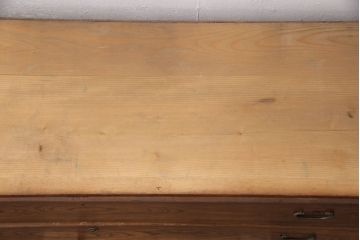 和製アンティーク　前面ケヤキ材　脚または台輪を付けてリメイク!丸窓付きの時代箪笥サイドボード(テレビ台、和タンス、チェスト、引き出し)(R-050883)