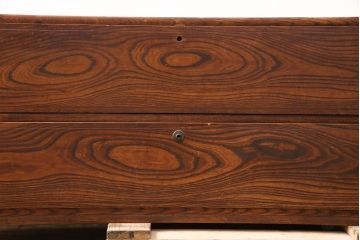 和製アンティーク　前面ケヤキ材　脚または台輪を付けてリメイク!丸窓付きの時代箪笥サイドボード(テレビ台、和タンス、チェスト、引き出し)(R-050883)