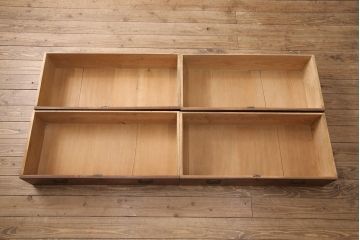 和製アンティーク　前面ケヤキ　シンプルな佇まいの中に美しい杢目が映えるローチェスト(ローボード、テレビ台、引き出し)(R-050884)