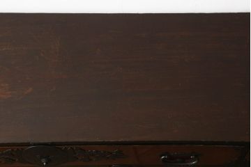 和製アンティーク　明治大正期　前面ケヤキ材　激レア!珍しい金具の意匠が存在感を放つ特注品の一間仙台箪笥(時代箪笥、和タンス、引き出し)(R-050889)