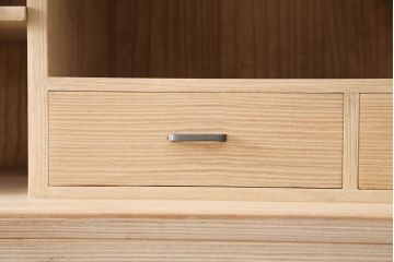 中古　伝統工芸士・高橋政男作　上品な佇まいの加茂総桐箪笥(総桐たんす、衣装箪笥、整理タンス、胴厚)(定価約80万円)(R-050892)