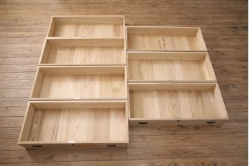 中古　伝統工芸士・高橋政男作　上品な佇まいの加茂総桐箪笥(総桐たんす、衣装箪笥、整理タンス、胴厚)(定価約80万円)(R-050892)