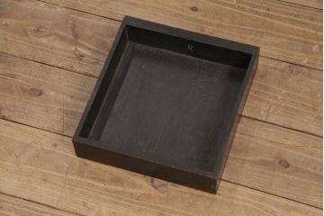 【簡易リペア限定品】和製アンティーク　時代物　螺鈿細工で描かれた細かな絵柄が美しい飾り棚(茶棚、収納棚、戸棚)(R-050893)