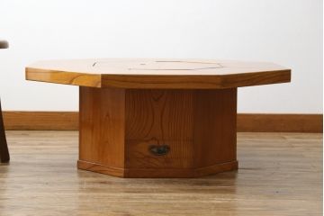 中古　職人手造り　民芸家具　総欅(ケヤキ)材　無垢材　八角型の形が珍しい!!凝った造りの関西火鉢(木製火鉢、火鉢テーブル、囲炉裏テーブル、八角炉、座卓、ローテーブル、センターテーブル)(R-050894)