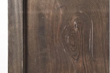 和製アンティーク　総ケヤキ材　上手物!重厚感のある厚みと堅牢な佇まいが魅力の格子蔵戸(建具、引き戸、玄関戸)(R-050899)